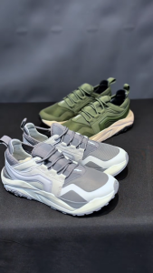 KING OF DRIBBLE Sepatu Sneakers Mills Revolt Phantom 9701901