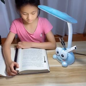 ĐÈN BÀN HỌC ĐÈN ĐỂ BÀN 3 CHẾ ĐỘ SÁNG CHỐNG CẬN THỊ 9874 - 6008
