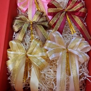 โบว์ติดของขวัญ โบว์ขนาด10*14cm โบว์ติดกระเช้า โบว์ติดของชำรวย โบว์ขนาดกลาง โบว์สำเร็จรูป ริบบิ้น โบว์หรู โบว์สวย โบว์2ชั้น โบว์มัดลวด