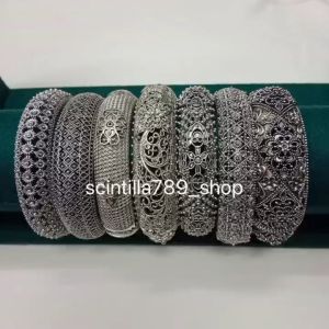 กำไล ถูกที่สุด ขายปลีก-ส่ง กำไล ถูกสุดท้าย ของ มือ เจ้าสาว เจ้านาง ล้านนา ลาย ไทย ตกแต่งชุด เพน โดร่า ออกงานต่าง ๆ มีหลายแบบ อื่น ๆ เลือก