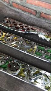 เรือหงษ์ (ทึบ) (ย้ำสี) อุปกรณ์สำหรับติดข้างรถบรรทุก ป้ายเรือหงส์ ป้ายเรือหงส์ทึบ ป้ายเรือหงส์ทึบสีเหลือง - Lazada