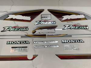 Bộ tem super Dream 2010 hàng nhập Thái Lan 3 lớp chất lượng cao dành riêng cho dòng xe này tem màu sắc cực đẹp và bền giá bán cực tốt bán lẻ như bán sỉ