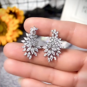 Angel Wing Stud Earrings Unique Full Pavé Zirconia Design Light Luxury Stackable Earrings for Daily Wear