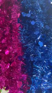 สายรุ้งประดับรูปหัวใจ ยาว 2 เมตร(หนา 7 CM) สายรุ้งปีใหม่ประดับต้นคริสมาสต์ และตกแต่งบ้าน Tinsel