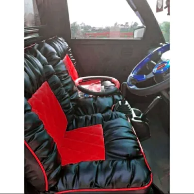 cover jok mobil Daihatsu grandmax/l300/new carry/ss/Futura/dfsk/l300/ angkot sofa kotak warna dan motif bisa request sesuai permintaan di jamin berkualitas