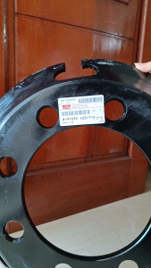 TOPI VELG VELK PELEK ISUZU GIGA FVZ 240 / 285 PS NISSAN CK 87 / 12 LUBANG 8 R20 / 750 X 20 (14 MM) MODEL LASS 8-97695 433-T14