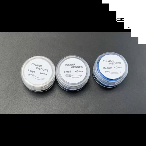 40Pcs Dental Wedge Tulwar Wedges Disposable Tooth Gap Sectional Matrix Refill Wedge With Hole Plastic Wedges Dentistry Materials