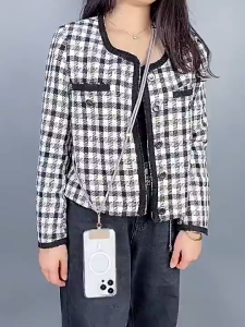 (SG seller) High-End Feeling Adjustable Mobile Phone Chain Cross-Body Strap Retractable Mobile Phone Lanyard Metal Clamp