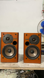 Bán cặp loa Nghe Nhạc Booksheolf Onkyo D-102TX (loa ko lưới) bãi nhật chất âm cực kỳ chi tiết hàng bãi nhật về