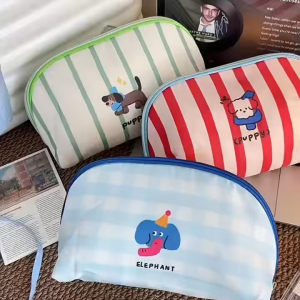 ที่เก็บของ กระเป๋าเก็บชุดชั้นใน ลายการ์ตูน พกพาได้ทุกที่ ความจุเยอะ ช่องใส่ถุงเท้า Cutieworld