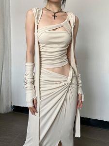 KKX เดรสเชือกแขวนคอสไตล์ทะเลทราย เสื้อท่อนบน กางเกงขาสั้น ชุดพร้อมหมวก แขนกุด ควบคุมหน้าท้อง เซ็กซี่ พลีท แยกด้านข้างมินิ กระโปรง สําหรับผู้หญิง