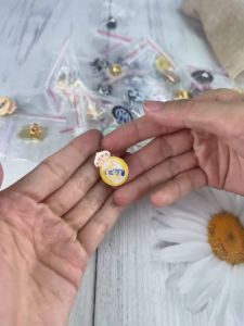 โรม่า ปารีส แซงต์ แชร์กแมง เรอัล มาดริด ลิเวอร์พูล เชลซี บาร์เซโลน่า เอซี มิลาน ยูเวนตุส ตราสัญลักษณ์