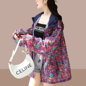 Summer 2025 Womens Ice Silk Sun Protection Outerwear Loose Fit Printed Long Sleeve Hooded Jacket Thin Top Windproof Fashionable