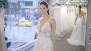 Pernikahan Custom: Memilih Gaun Pengantin yang Tepat