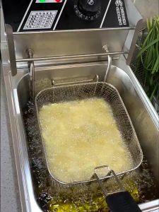 Dual Tanks Electric Deep Fryer 5000W 12L Stainless Steel tabletop Restaurant Kitchen Frying Machine KMV Trading