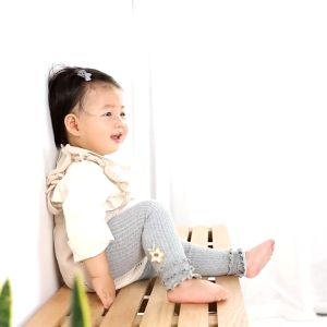 (Cherry) Legging Polos Legging Kasual Import Anak Bayi PerempuanBahan Katun Rajut PremiumLegging Ruffle