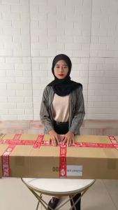 Goland Rak Gantungan Baju Stand Hanger Besi Premium 4 Roda - Warna Putih
