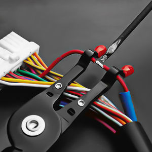 Multifunctional Strong Stability รถบัดกรี Aid คีมถือ 2 สายนวัตกรรมรถซ่อมเครื่องมือลวดเชื่อม CLAMP