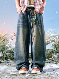 Loose Washed Splatter Distressed Men Jeans
