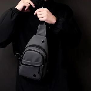 Túi Đeo Chéo Nam Chống Nước Chất Liệu Nylon Thời Trang Balo Thể Thao Ngoài Trời Túi Đeo Vai/ngực Thông Dụng Có Khóa Kéo