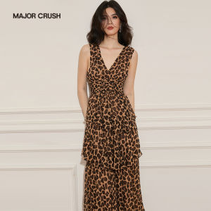 Romantic V-Neck Slimming Dress