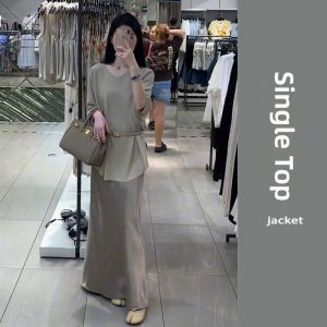 YUEZHONGWEI | Loose Fit V-Neck Ice Silk Short Sleeve Knitwear Women Summer Design Sense Waist-Cinching Top Korean Style Commute Fashion