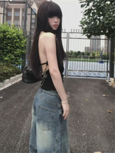 Áo Ba Lỗ Không Tay Cổ Treo Phong Cách Mỹ Cổ Điển Dành Cho Nữ Mùa Hè Thiết Kế Mới Hở Lưng Mặc Trong Và Ngoài