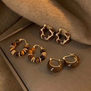 1 Pair Vintage White Color Dripping Oil U-shaped Hoop Earrings For Women Simple White Round Personality Earring Jewelry