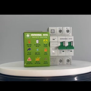 Attomat thông minh Hunonic Kết nối Wifi Đo điện năng tiêu thụ. Cảnh báo quá dòng quá ap quá tải. Hữu ích giải pháp nhà thông minh. Hàng Việt Nam.