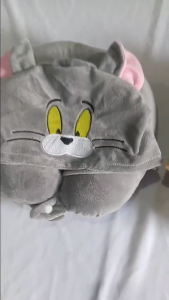 Bantal Leher kartun Anime Tom dan Jerry berkerudung bentuk U bantal tidur siang perjalanan lucu hadiah nyaman untuk anak perempuan