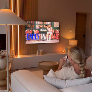 Modern Simple Living Room TV Cabinet Wooden Construction Free Standing Shelf Combination Cream Style Home Furniture Storage