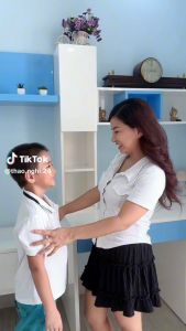 Nước súc miệng ngừa sâu răng Garglin Kids cho bé từ 6 tuổi chai 380ml