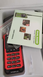 【Memberikan Headph】HT Motorola GP328 PLUS Walkie Talkie kisaran panjang 20KM IP68 Tahan air dan kedap debu Transceiver Dual Band dua arah Radio 10 Watt