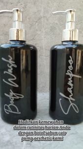 Botol Tempat Sabun Cair Shampoo Pump Dispenser Sabun Aesthetic 500ml Motif Hitam Tutup Silver