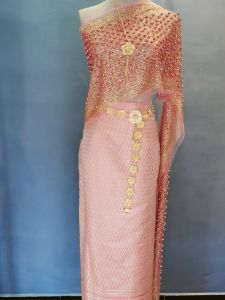 Taitai Ethnic Clothing Online Red Womens Suit Tube Top Five-Piece Thai Photography Studio Travel in Summer 2021