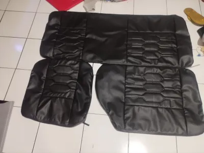 sarung jok mobil bungkus jok mobil pick up carry futura Mitsubishi T120ss