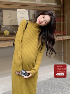 ชุดเดรสยาวถักคอสูงสีเหลือง ชุดคลุมท้อง ชุดคลุมท้องฤดูใบไม้ร่วง/ฤดูหนาว ชุดคลุมท้องสีขาว ชุดคลุมท้องสไตล์เกาหลี ชุดคลุมท้องสีเหลือง