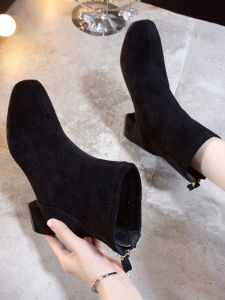 2021 Autumn New Womens Fleece Lined Martin Boots High Heel Thick Heel Short Boot Korean Style round Toe Fashionable Youth Boot
