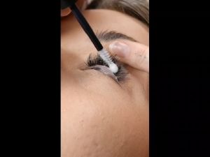 HEMOLA FISH TAIL VOLUME RUSSIAN 10D EYELASH EXTENSION BULUMATA BULUMATA SAMBUNG