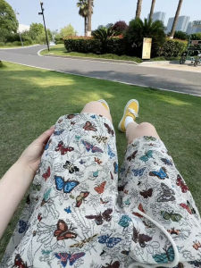 Quần Short Nam Mùa Hè in Họa Tiết Bướm Rộng Rãi Quần Dài Năm Điểm Quần Dài Đến Giữa Bắp Chân Quần Dài Thường Ngày Thoáng Khí Thoải Mái