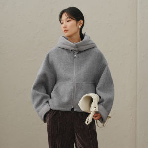 Yigue | Reversible 100% Wool Womens Coat