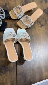 New slim-heeled sandals for summer 2025 fashionable slippers with stylish letters and rhinestones for women.