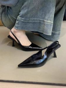 หนังแกะรุ่น ความสง่างามแบบฝรั่งเศส ดีไซน์ รองเท้าแตะเปิดนิ้วเท้าชี้ ผู้หญิง ฤดูใบไม้ผลิ ฤดูร้อน รองเท้าส้นสูงส้นบาง ทันสมัย