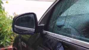 Bộ 4 miếng dán gương -kính chống đọng nước mưa ô tô tấm dán gương chiếu hậu oto chống bám dính nước gương ô tô xe hơi