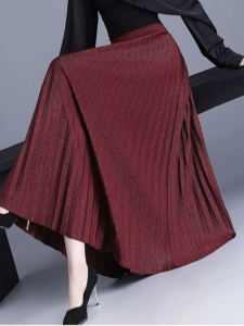 กระโปรงสั้นผ้าโพลีเอสเตอร์ทรงเอเอวสูงพับกระโปรงสีแดง Ankela สำหรับผู้หญิง กระโปรงทรงแกล้มเอวสูง ทรงหลวม ฤดูใบไม้ร่วง 2025