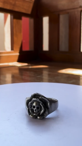 Pewterland Ringskull Roses Cincin Tengkorak Bunga 3D Bahan Logam Timah Pria dan Wanita