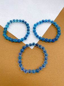 สร้อยข้อมือคริสตัลธรรมชาติสีน้ำเงินขนาด 8 มม. โซ่คริสตัลธรรมชาติแบบเดี่ยวสำหรับคู่รัก เครื่องประดับแฟชั่นสำหรับผู้ชายและผู้หญิง