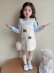 ชุดเด็กผู้หญิงแขนยาวลายหัวใจน่ารักฤดูใบไม้ร่วง 2025 ชุดกระโปรงเด็กผู้หญิงสองชิ้น ชุดเสื้อแขนยาวปานกลาง คอตุ๊กตา เสื้อผ้าเด็ก