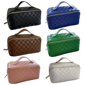 Travel Makeup Organizer with Zipper in Stylish Plaid Design Made of Soft PU Leather