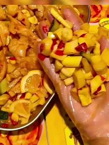 WANG XIAOLU | Boneless Chicken Feet Snack 238g